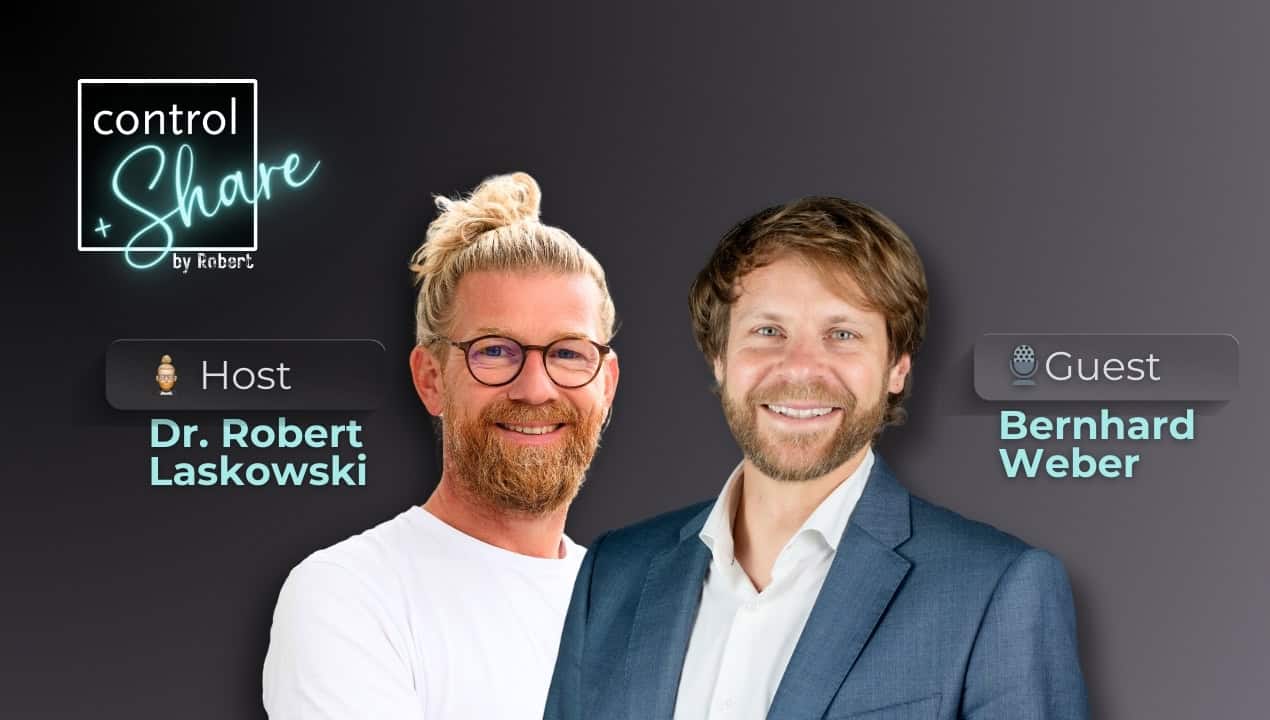 Robert Laskowski (Head of Sales at AMVisor) and Bernhard Weber (former Amazonian) stand side by side, looking directly into the camera and smiling. The background is gray, and in the upper left corner is the logo of the webinar format “eine Control Keyboard Taste” with the neon letters “share” in front of it.